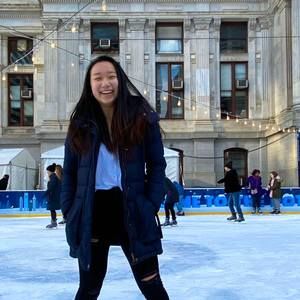 Meet your Posher, Selina